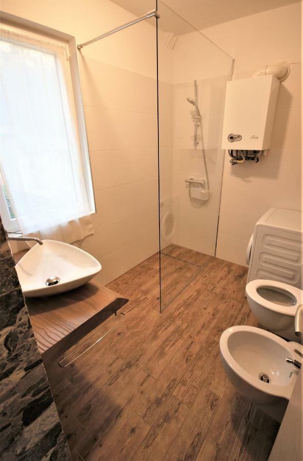 Casa Degara Apartment Molina di Ledro Luaran gambar